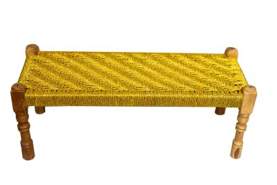 Ταμπουρέ με πλέξη macrame χρύσο με ξύλινα πόδια 