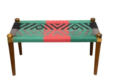 Ταμπουρέ με πλέξη macrame cotton πράσινο-κόκκινο με γκρι και μαύρες λεπτομέρειες με ξύλινα πόδια 