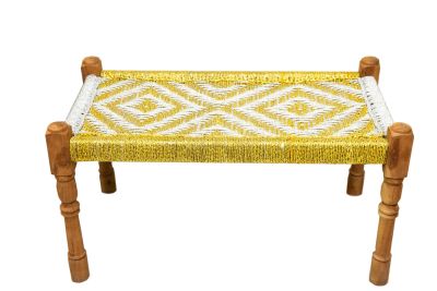 Ταμπουρέ με πλέξη macrame χρυσό-ασημί νήμα με ξύλινα πόδια