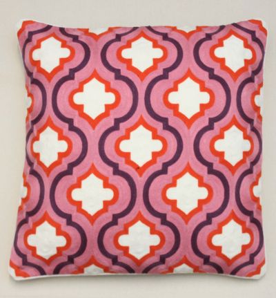 Διακοσμητικό μαξιλάρι 50Χ50 ροζ με σχέδια 100%βαμβακι