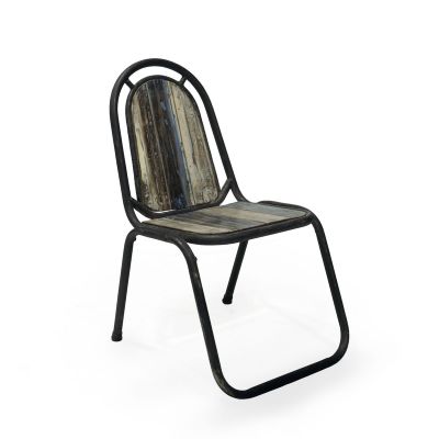Καρέκλα από ανακυκλωμένο ξύλο και μέταλλο