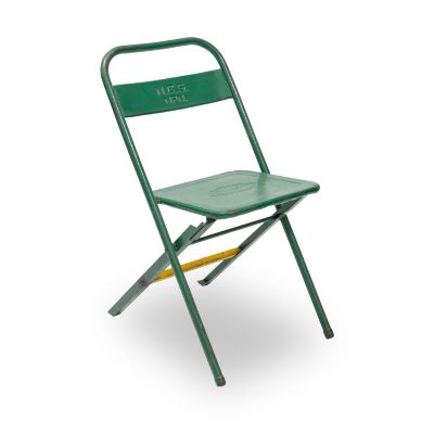 Πτυσσόμενη Καρέκλα από ανακυκλωμένο μέταλλο